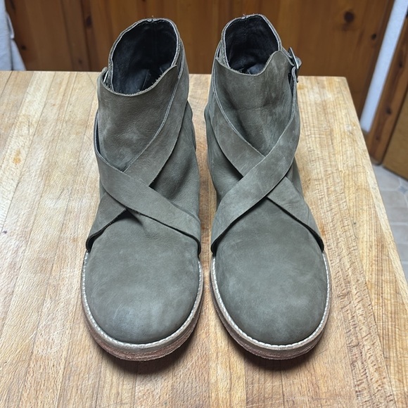 Women’s Free People Las Palmas Ankle Boot - Picture 5 of 11